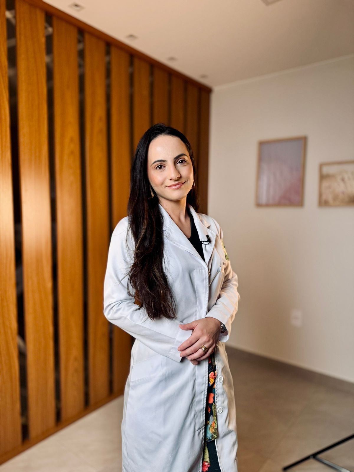 Dra. Gabriela Pires - Pediatra